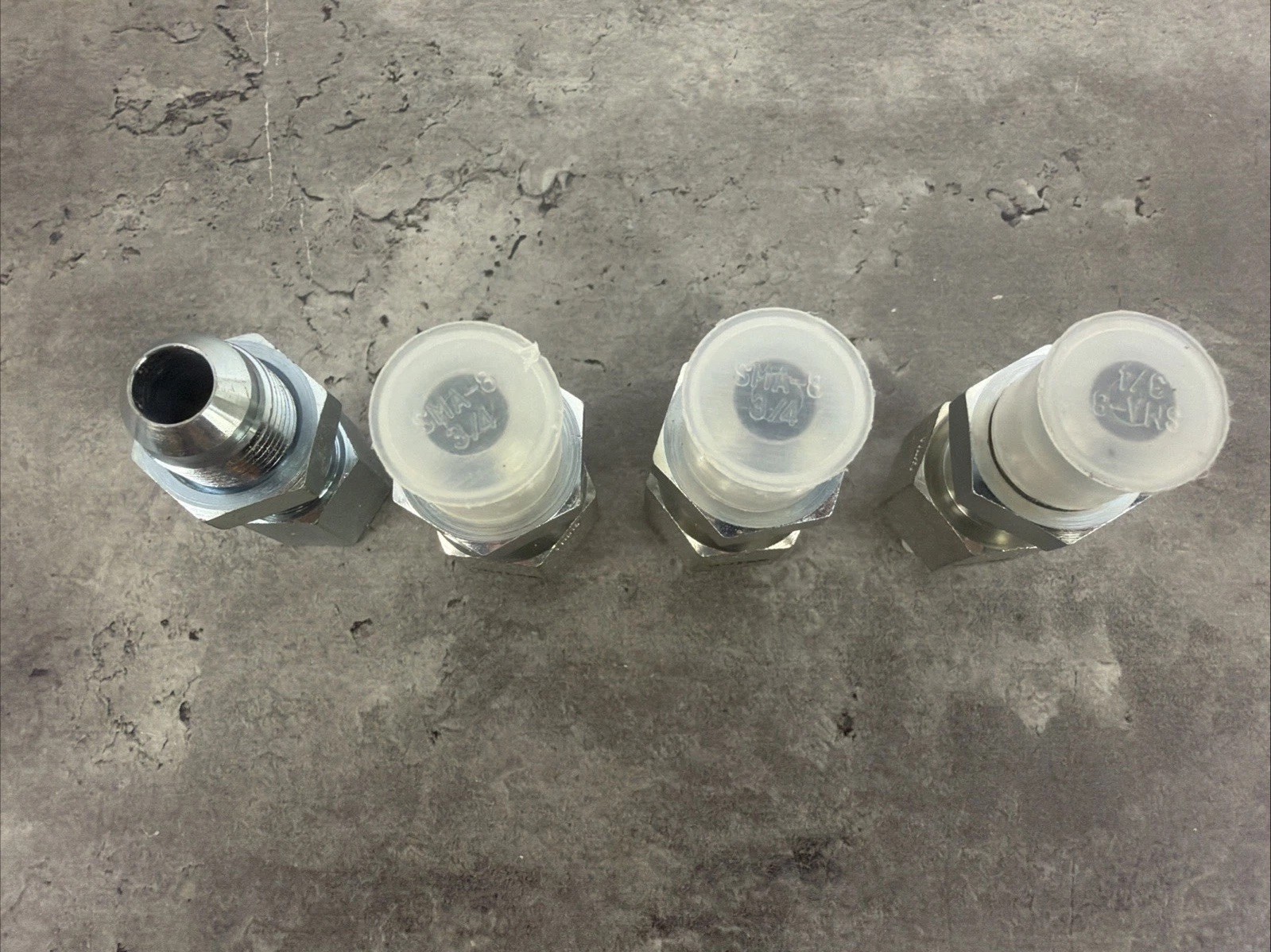 SMA-8 3/4 Tube Adapter Straight Fitting Lot of 4 New YCJ1306
