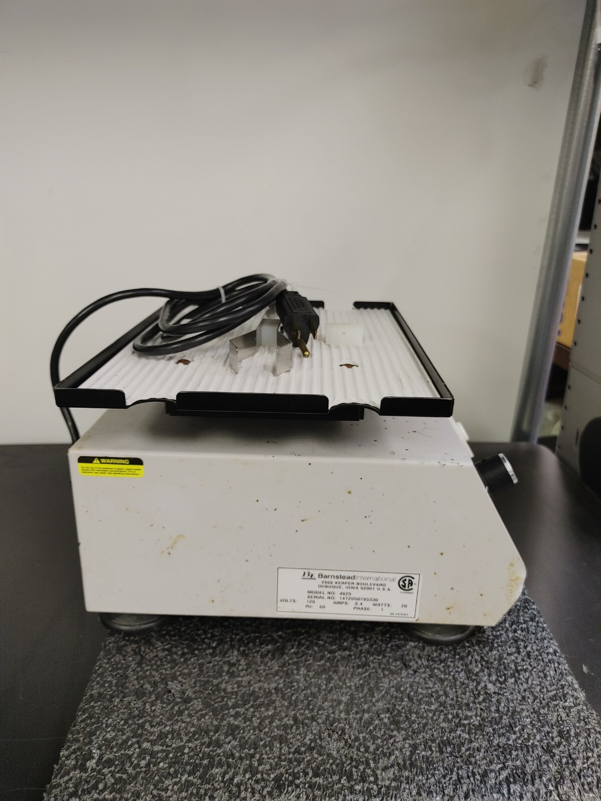 BARNSTEAD International 4625 LAB LINE Instruments Titer Plate Shaker