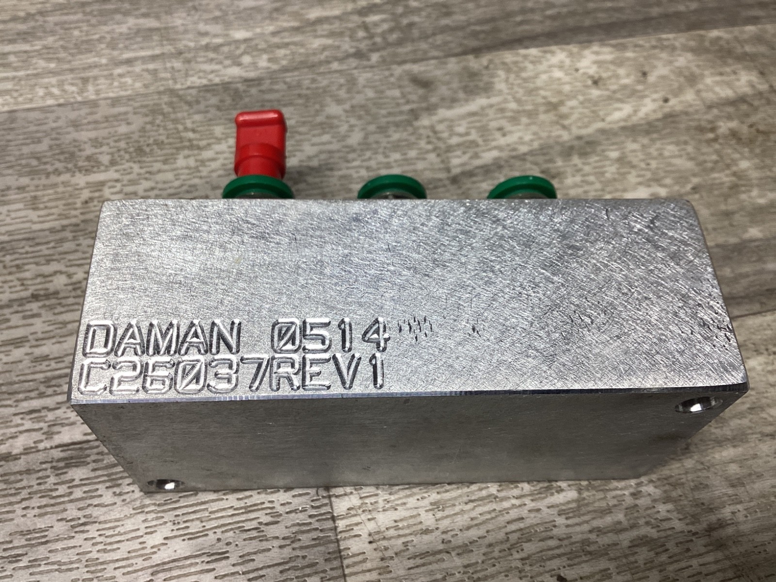 Daman C26037 Manifold Header Block #105N159