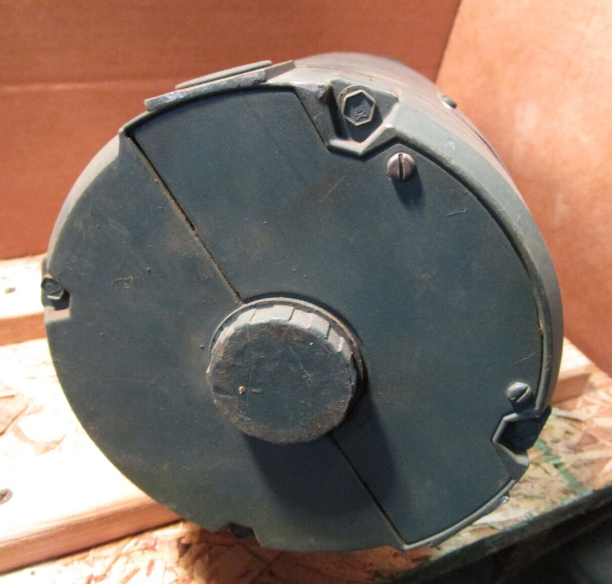 Reliance Electric Motor FA56C Frame 1/2 HP 200 Volts 1140 Fl. Speed 3 PH 51116LR