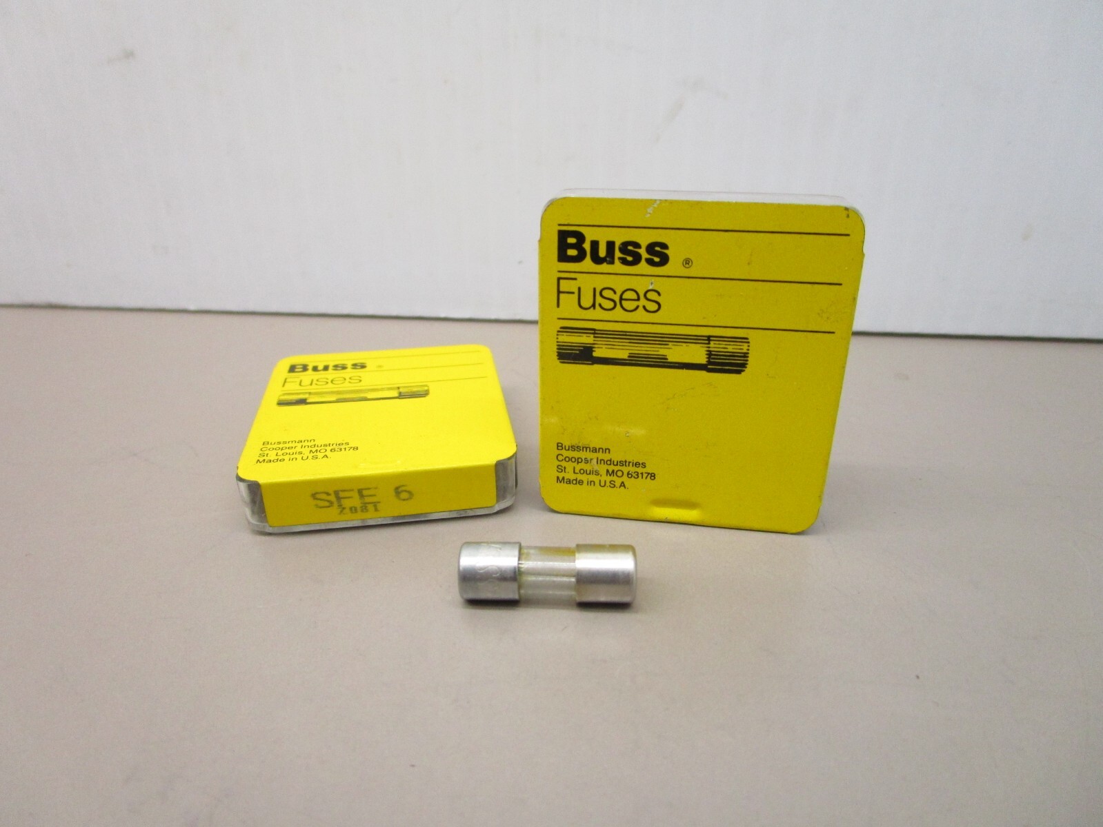 x10 Automotive Fuse Barrel Style SFE14 Fast Acting Glass 14 Amp Rating