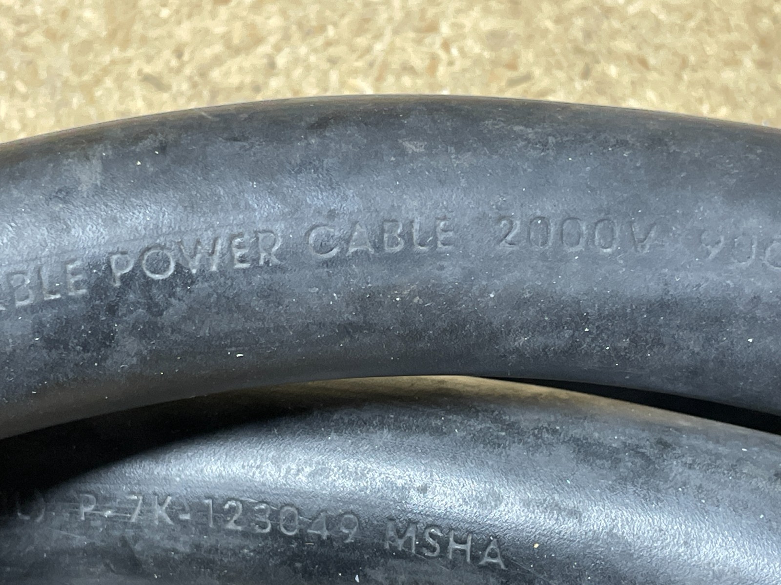 Carol Super VU-Tron 19 ft. #4/4C Power cable 2000V P-7K123049 MSHA