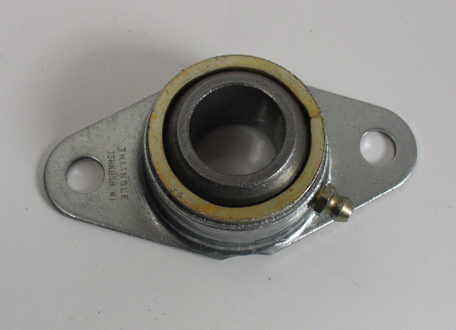 Triangle Mfg .8930″ Shaft HD Side Flange Mounted Bearing w/ Grease Fitting
