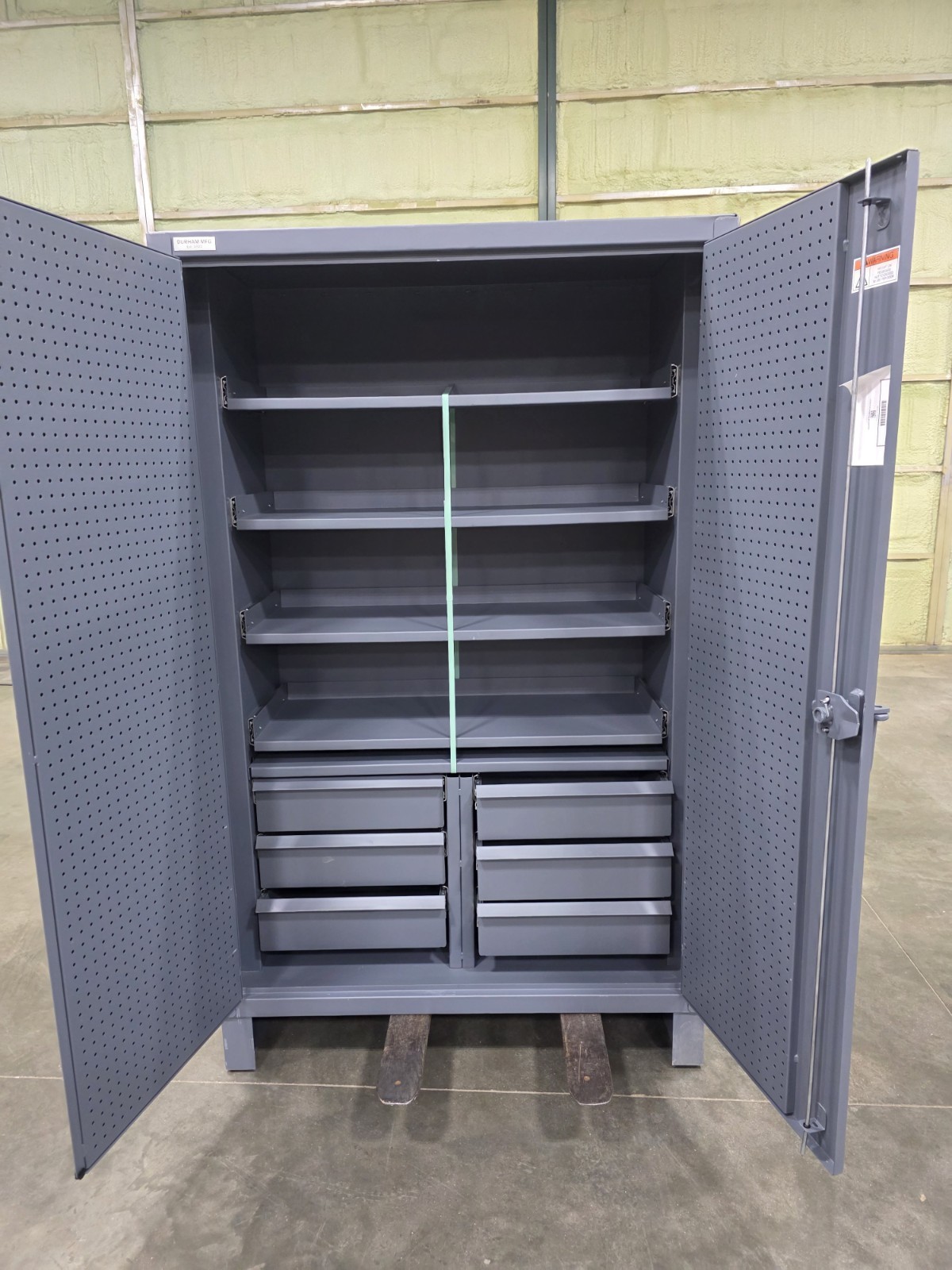 DURHAM MFG HDCDP244878-4SS6B95 Combo Drawer,Pegboard Cab,78″H,48″W,Gray 410Y40