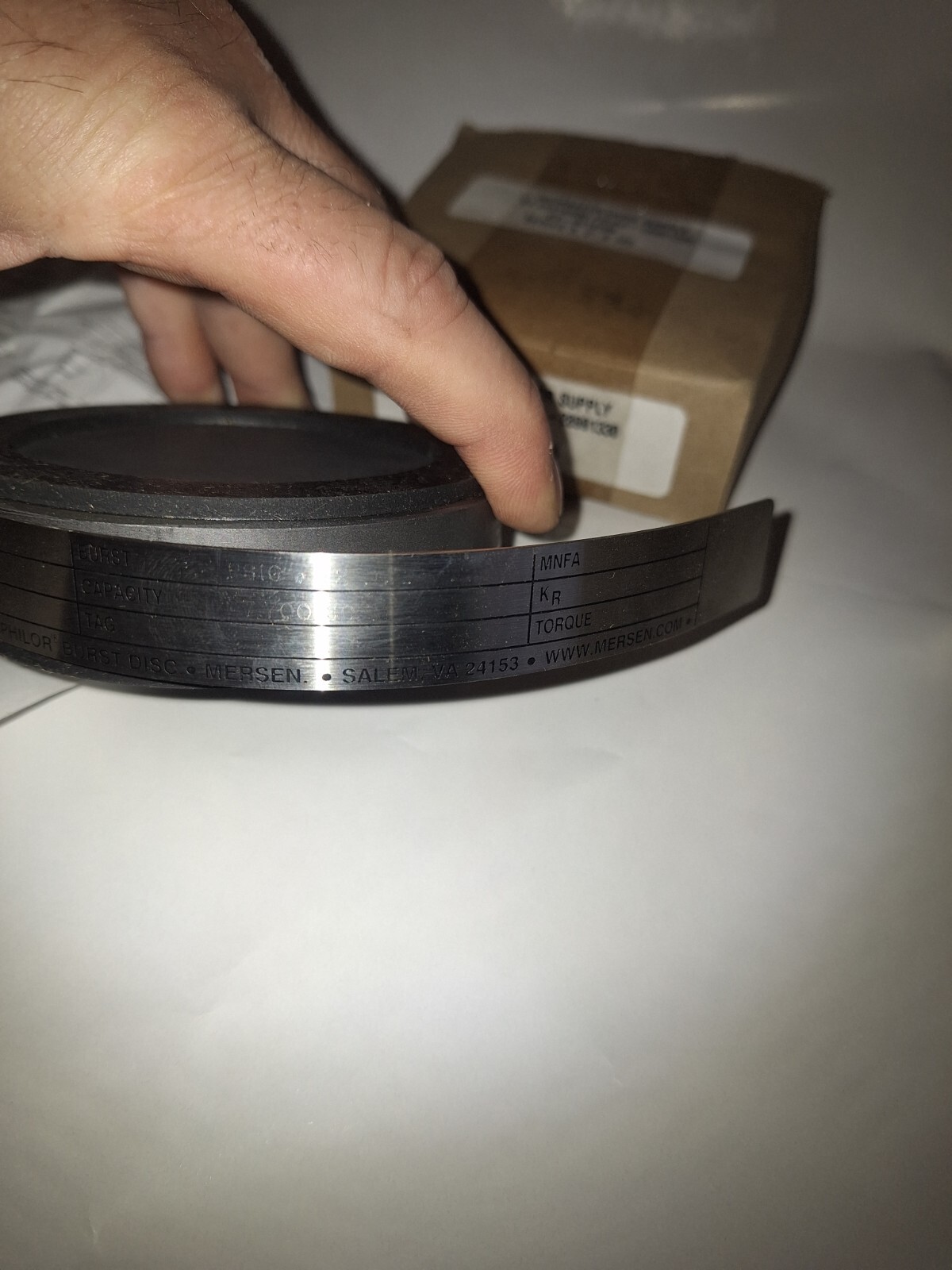 NEW MCMASTER CARR S3-02125M SER. 3, 2″ S 125 PSIG 25 FT LBS GRAPHILOR BURST DISC