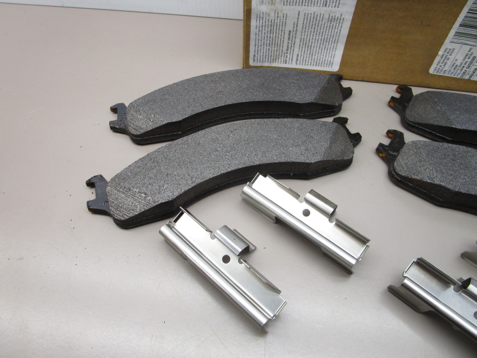Ford Motorcraft BRF-1391 Brake Pad Set 4C2Z-2001-CA PMI 7033-801EE