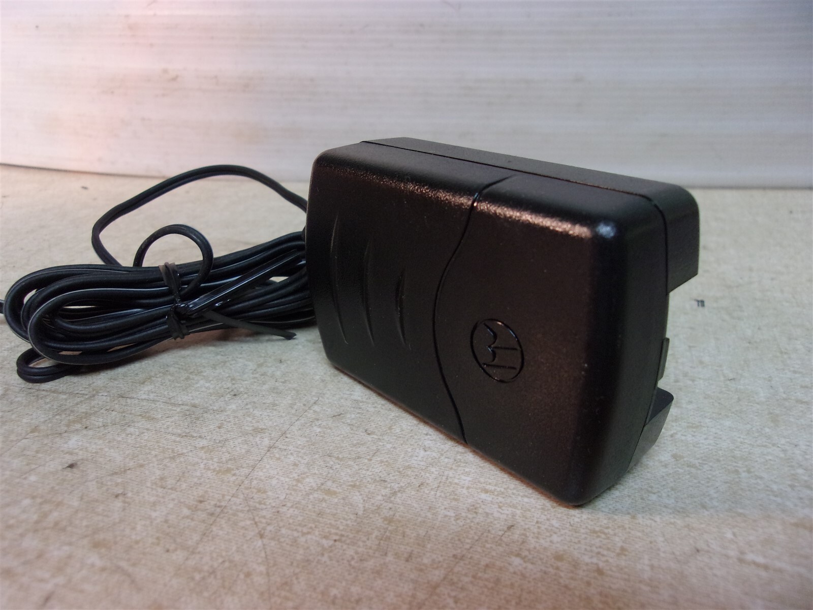 NEW Motorola SSW-0508 Power Supply Charger Adapter *FREE SHIPPING*