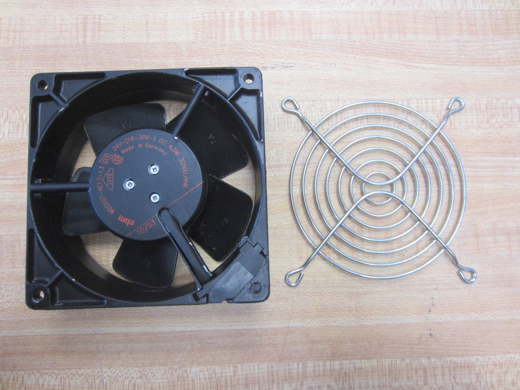 EBM W2G107-AE17-13 Fan 120mm 24VDC 4.0W 3050U/min W2G107AE1713 With Grill