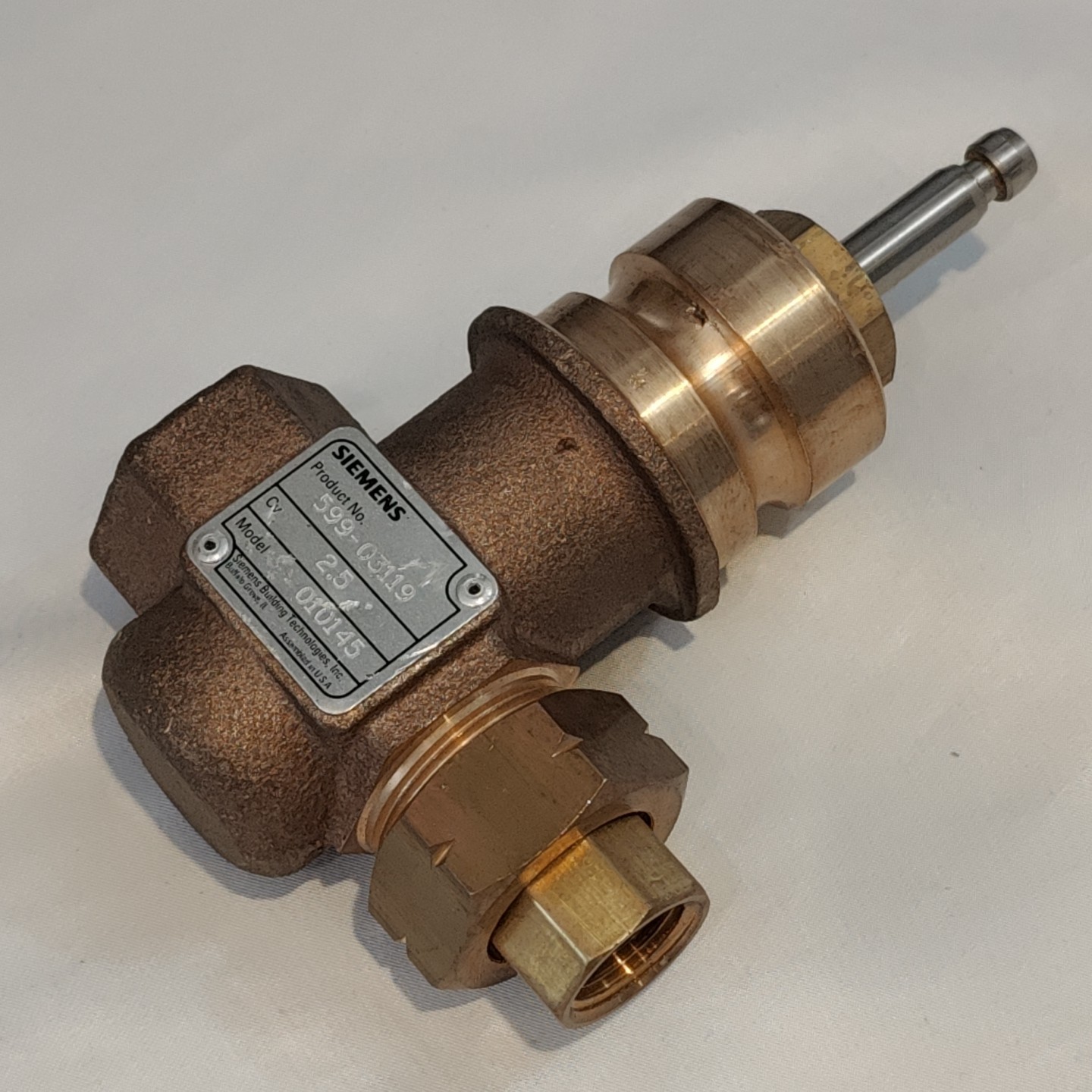 Siemens Flowrite 599-03119 2-Way N/O Brass Equal Percentage Valve Body 1/2″
