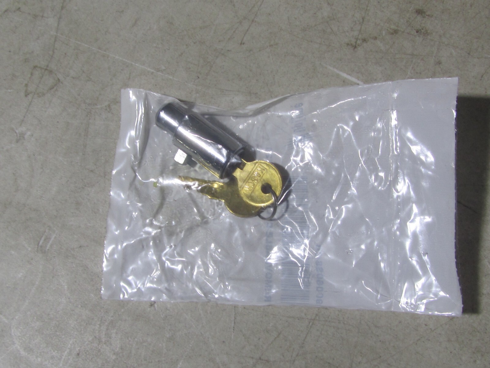 NEW GENUINE Kason 90060SS009042 Cylinder Locks w Keys Door Hardware #42 Keys