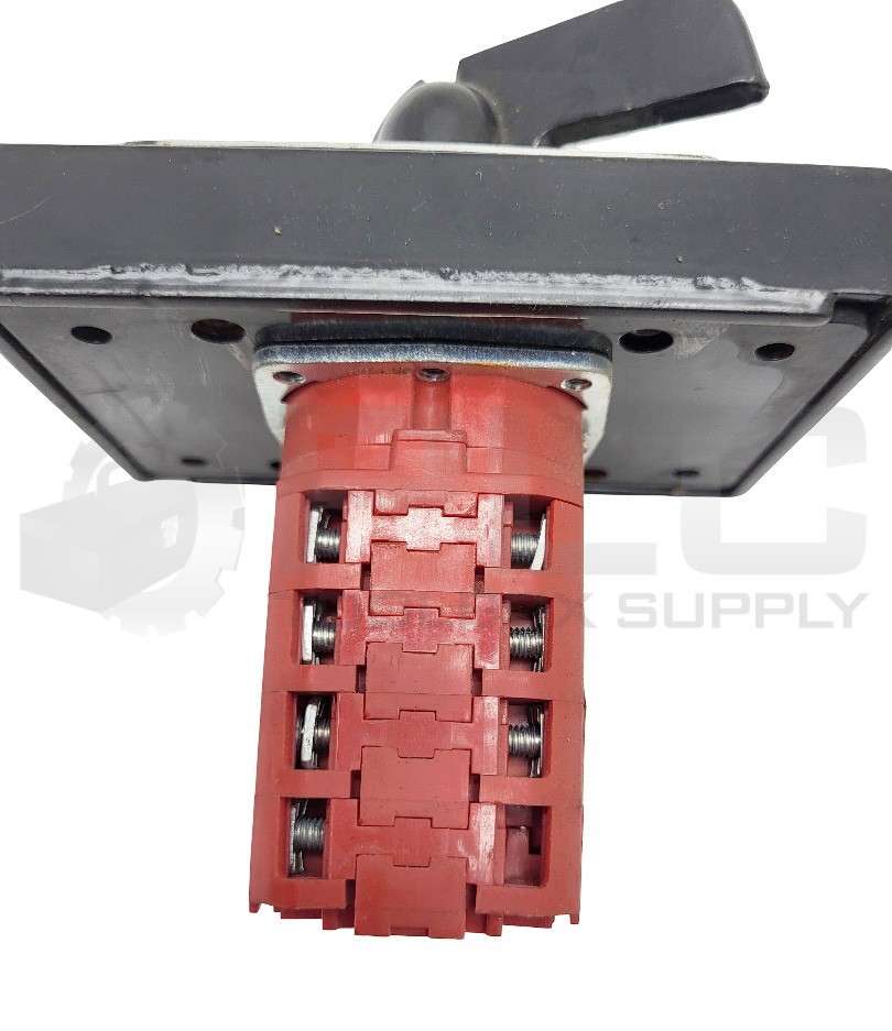 REES 04926-300 HEAVY DUTY SELECTOR SWITCH W/P LOCK