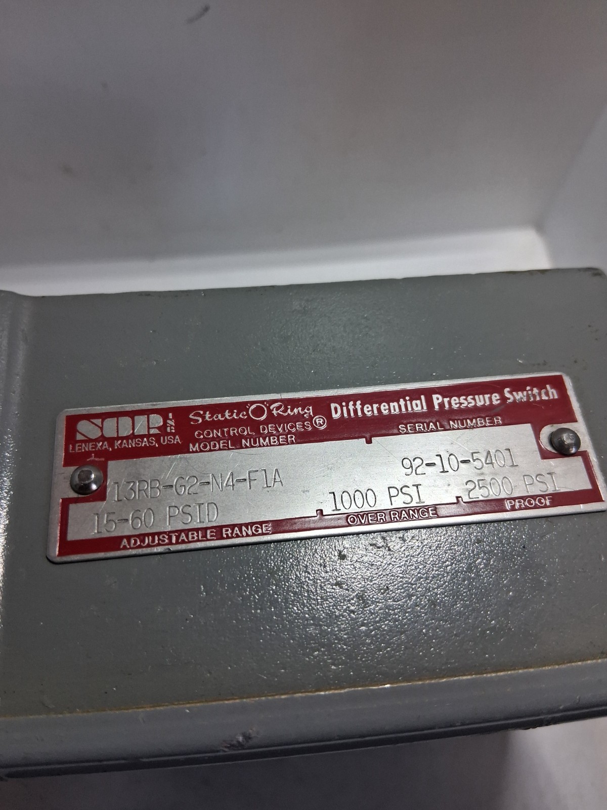 SOR 13RB-G2-N4-F1A OPPOSED PISTON DIFFERENTIAL PRESS SWITCH 1000PSI 2500 P NNB