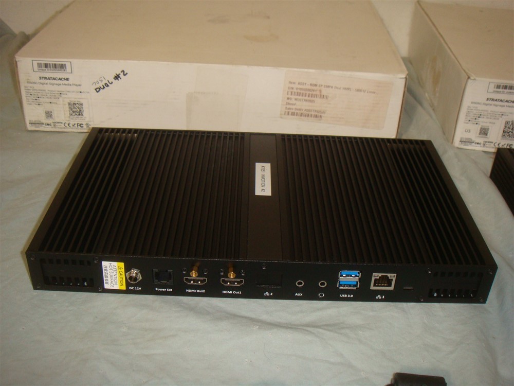 2 QTY STRATACACHE SCALA R1505G DIGITAL SIGNAGE MEDIA PLAYERS – READ!