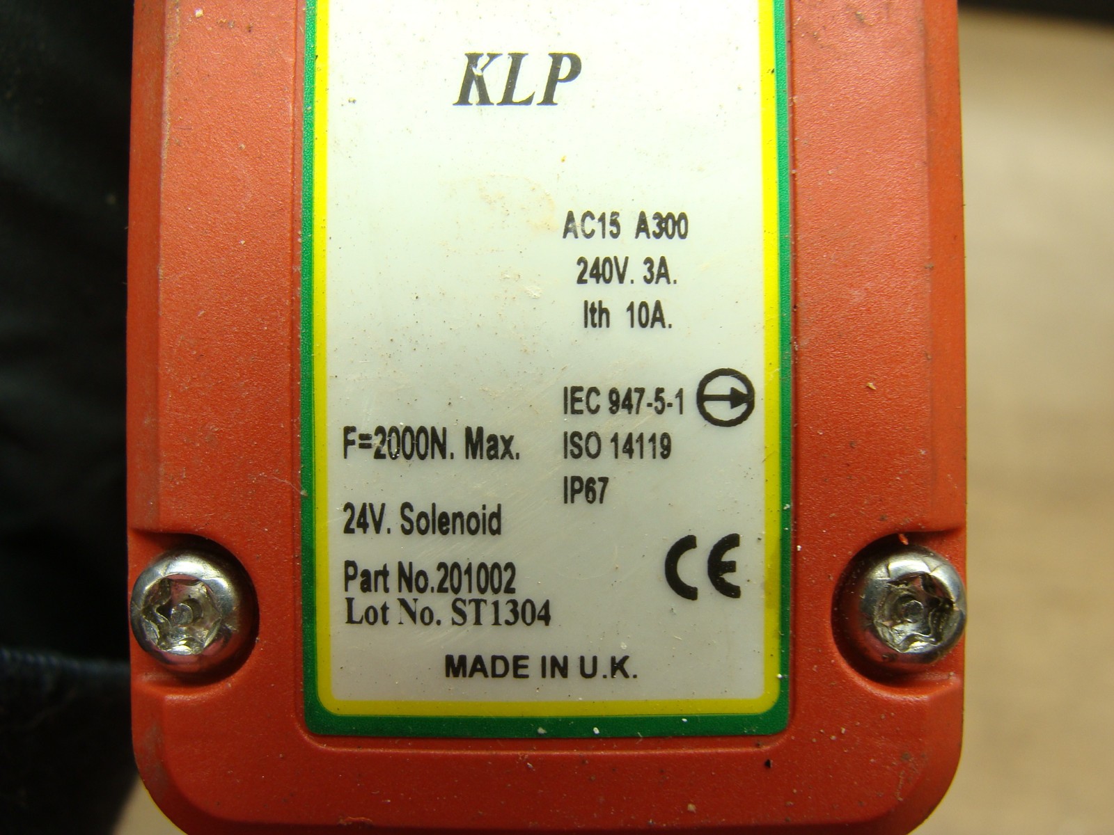KLP SAFETY INTERLOCK SWITCH WITH GUARD LOCKING 201002 340V 3A 24V SOLENOID