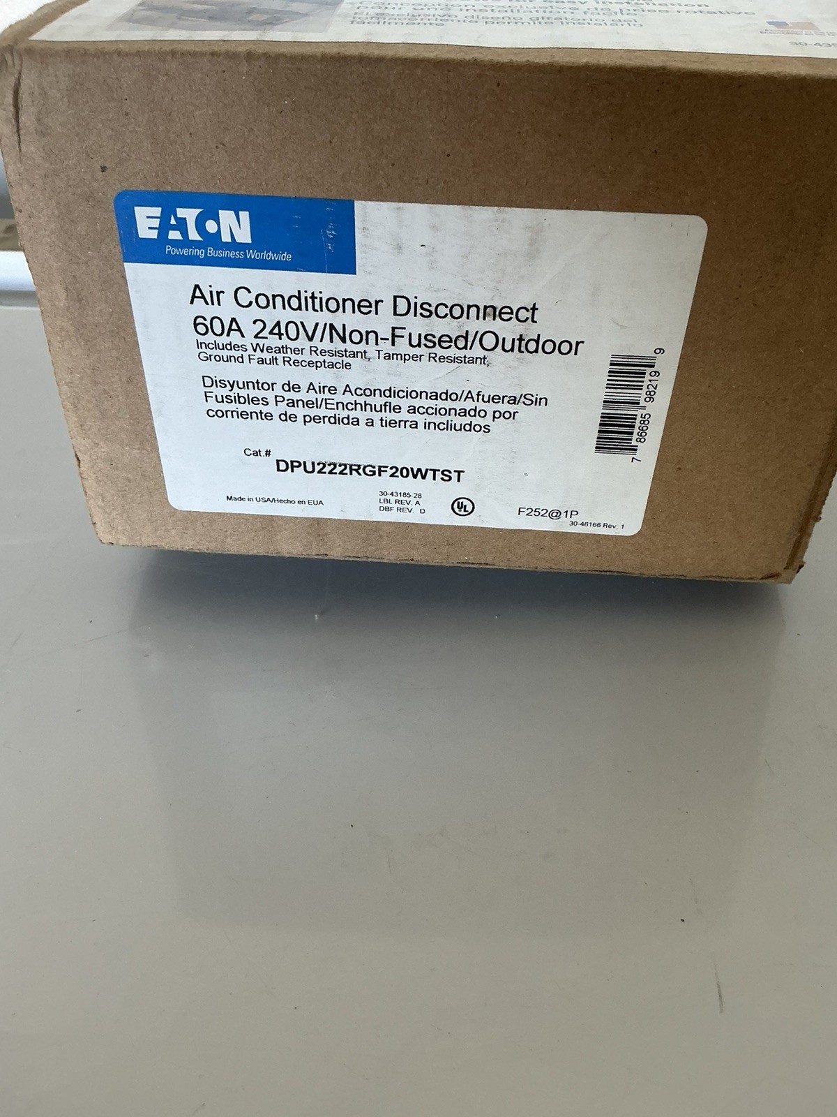 Eaton Cutler-Hammer 60 Amp 240V Non-Fused AC Disconnect w/ 20A GFCI NIB