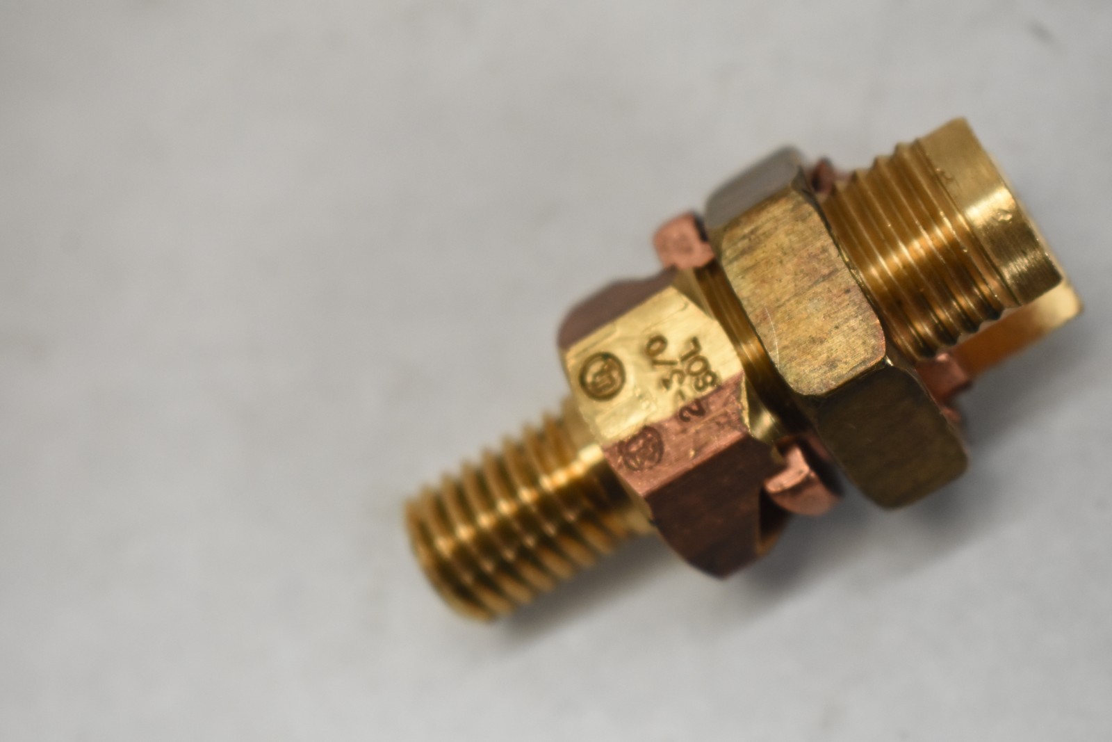 Burndy KC26 #276595 Mechanical Grounding Connector 2-2/0 Str 2-3/0 Str