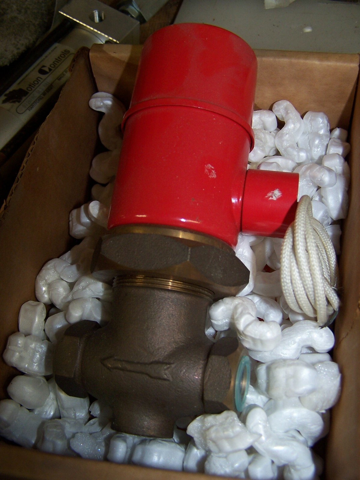 💥NEW ATKOMATIC 3/8″ SOLENOID STEAM VALVE 5-125 PSIG 115 VAC HS300JB
