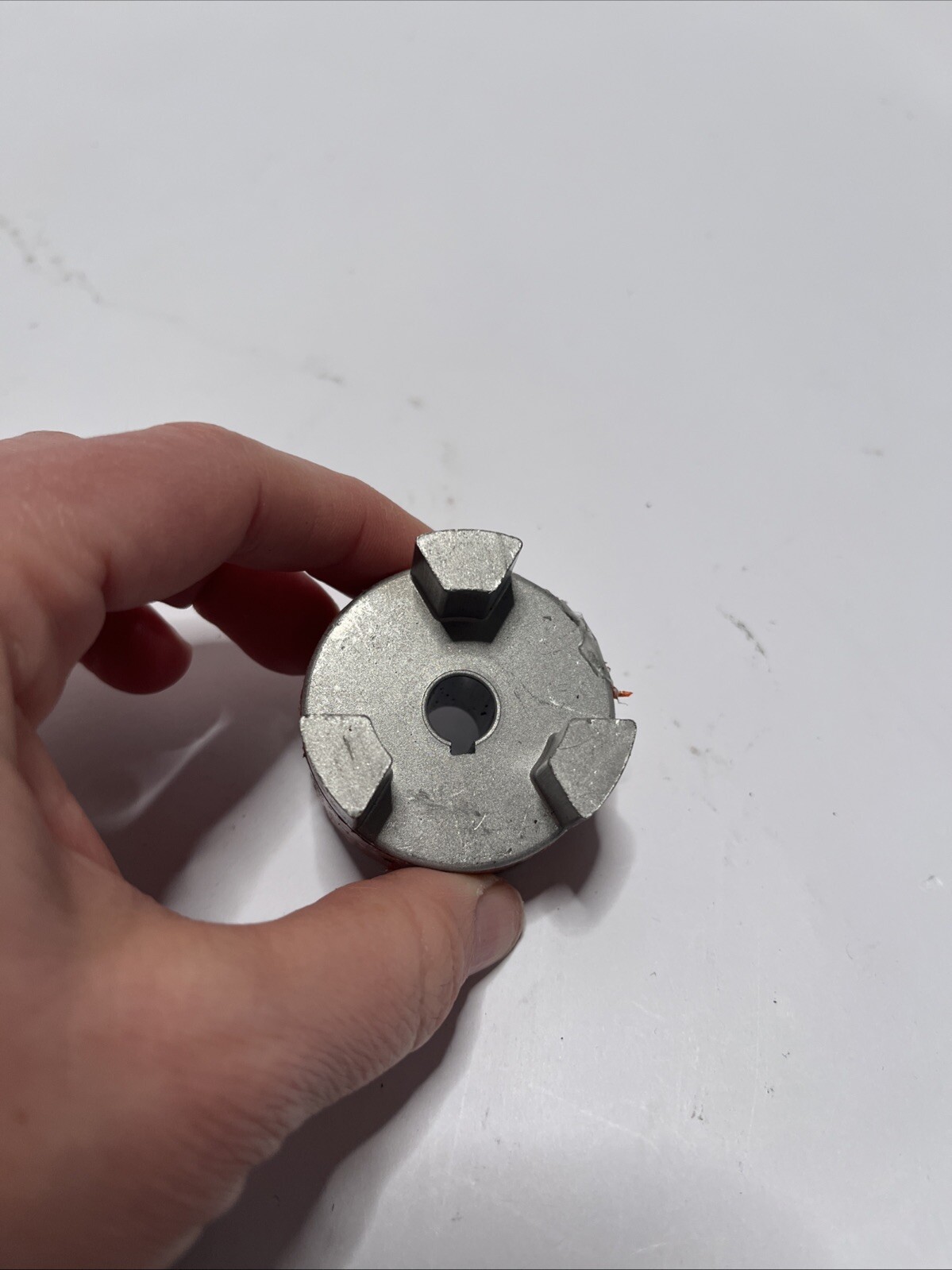 LOVEJOY L-075 .375 L075.375 Jaw Coupling Hubs With Spider Insert NEW