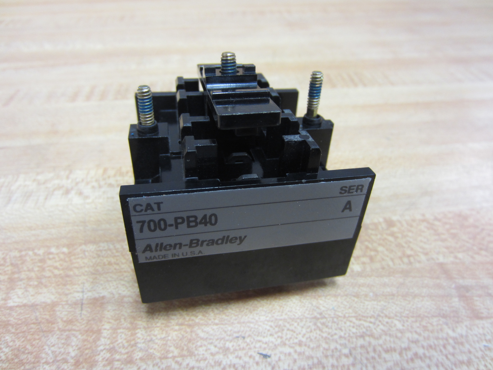 Allen Bradley 700-PB40 Auxiliary Contactor 700PB40 Series A