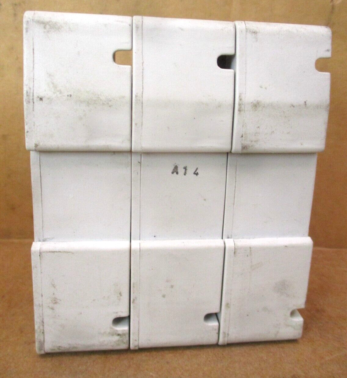 Cooper Bussmann CH30J3 Fuse Holder 30A 3 Pole 49789HM