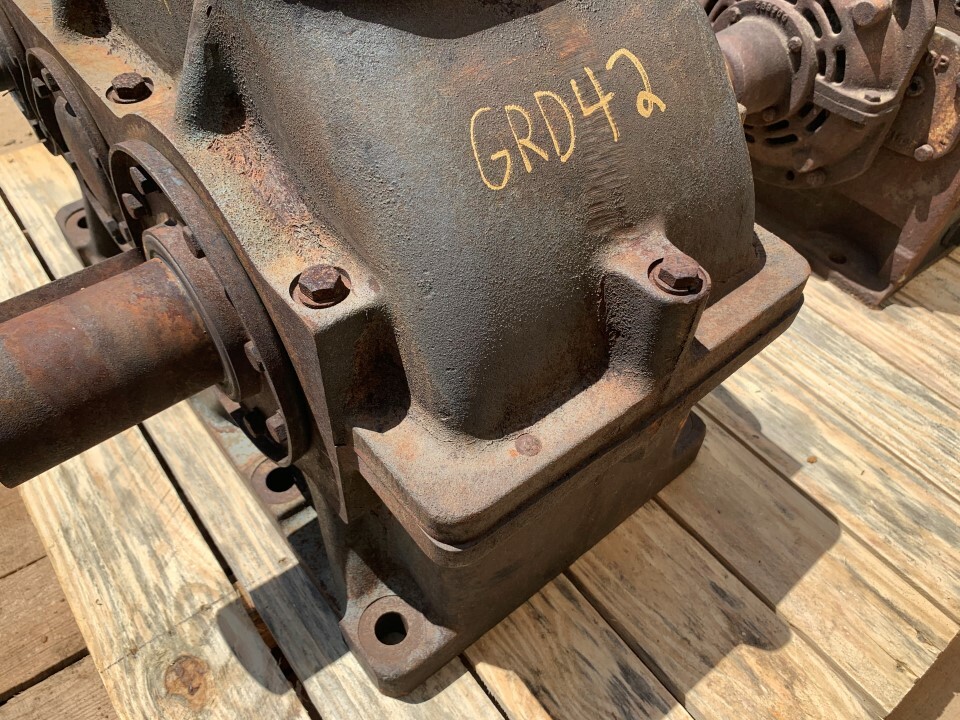 Dorris 8335 35.3 Ratio 17.5 HP 1750 RPM Gear Box