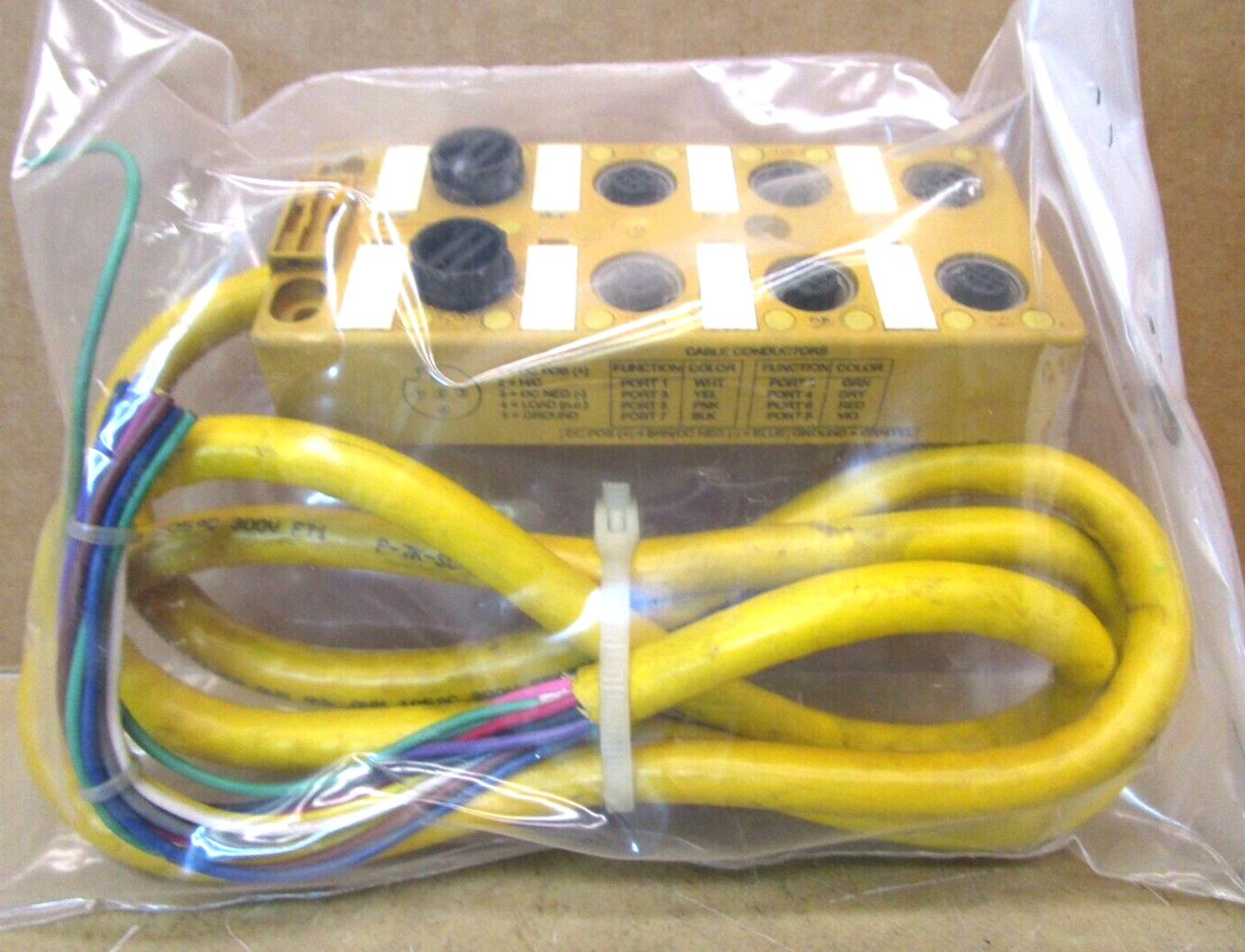 ESCHA 8-Port Junction Box w/ Cable 47272LR