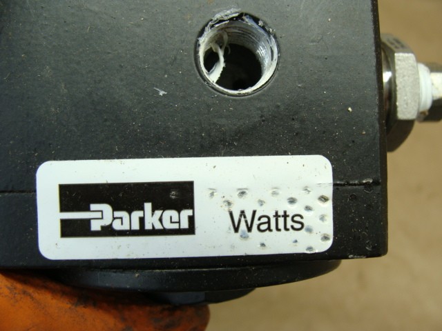 WATTS REGULATOR R105-04C/M1 MAX PRESS 300PSI 3/4″ PORTS