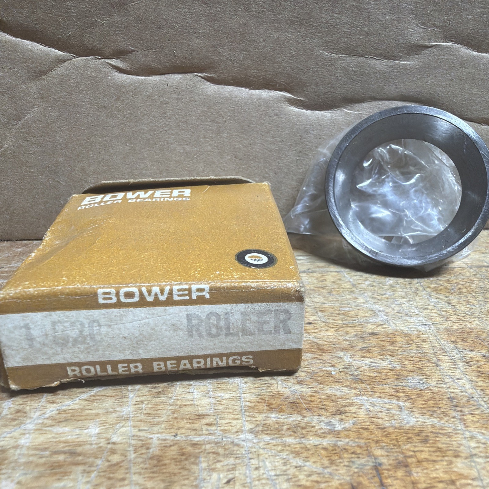BOWER 11520 TAPERED ROLLER BEARING Free Shipping!