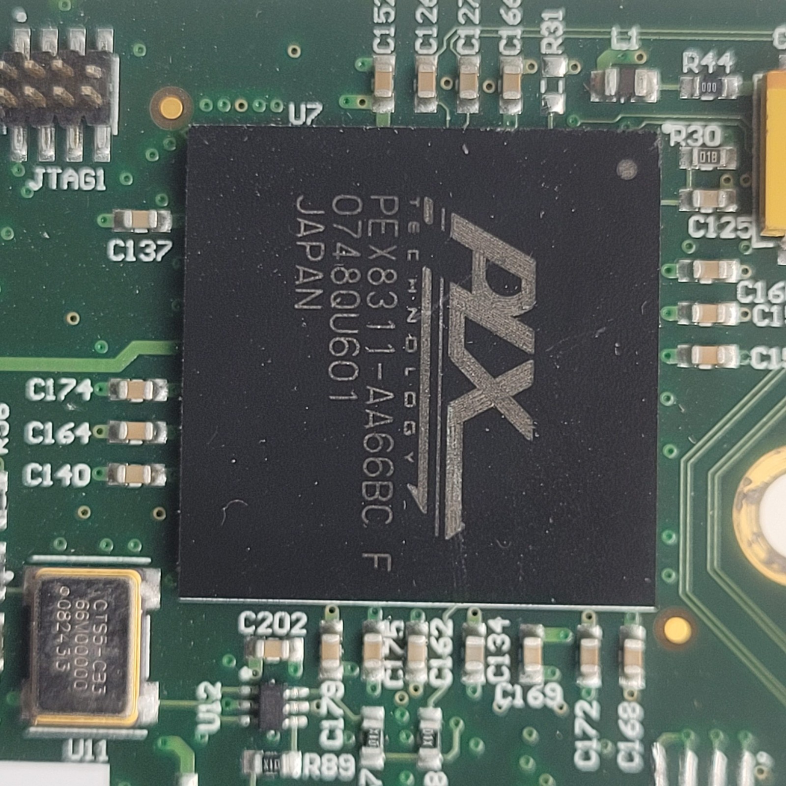 2x Chip on board XILINX Spartan XC3S5000 and PLX PEX8311