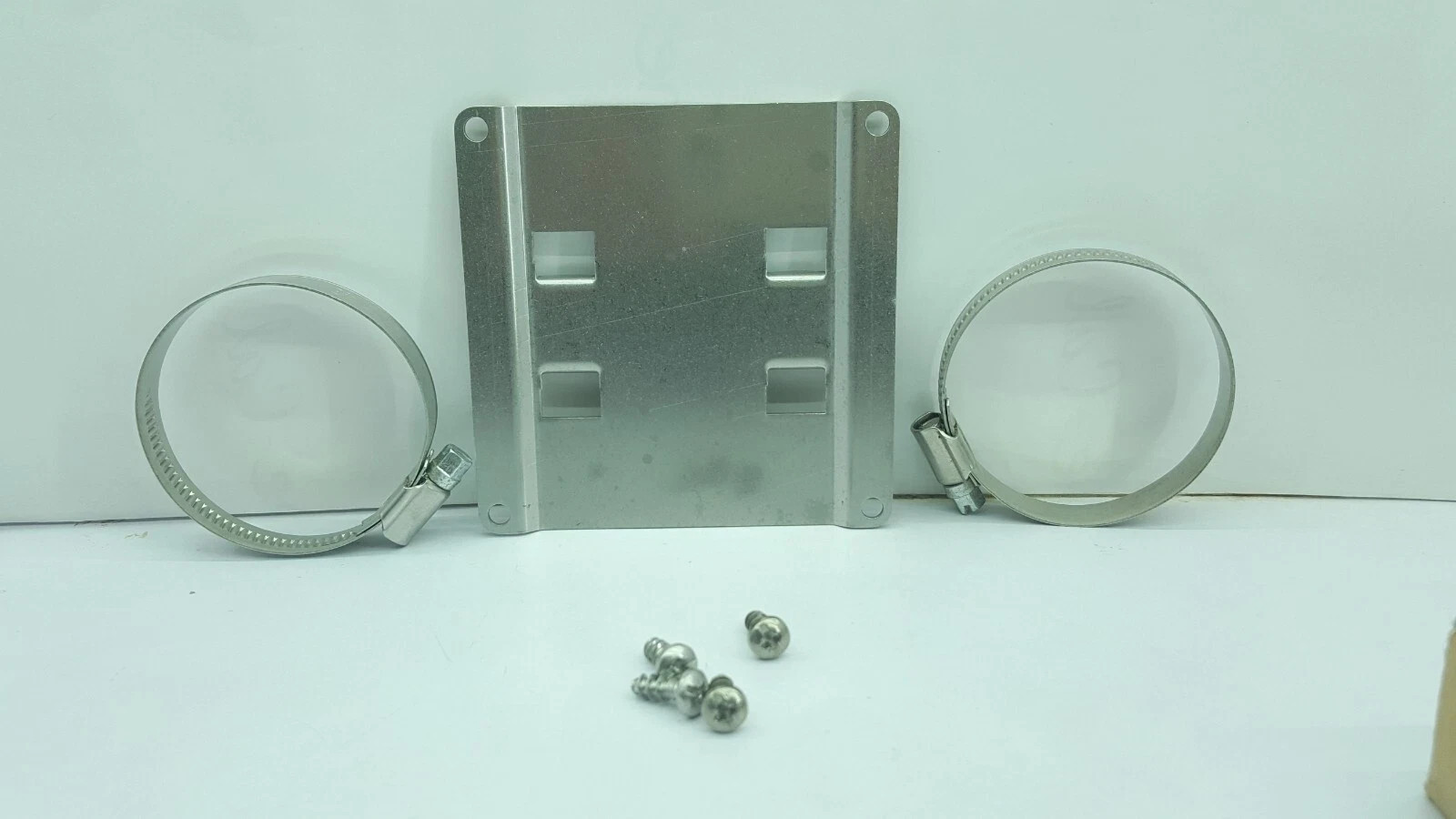 HONEYWELL 51205988-001 PIPE WALL MOUNTING KIT