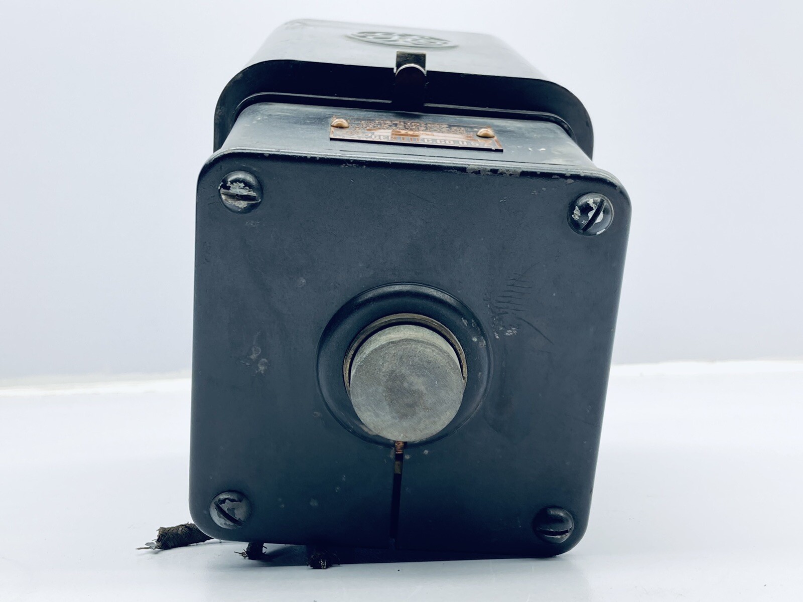 UNTESTED GENERAL ELECTRIC PB-54 HESITATING SOLENOID CONTROL RELAY 125/250V P2406