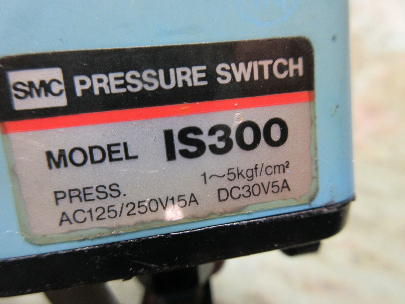 SMC PRESSURE SWITCH MODEL IS300 AC125/250V15A DC30V5A MORI SEIKI MV40