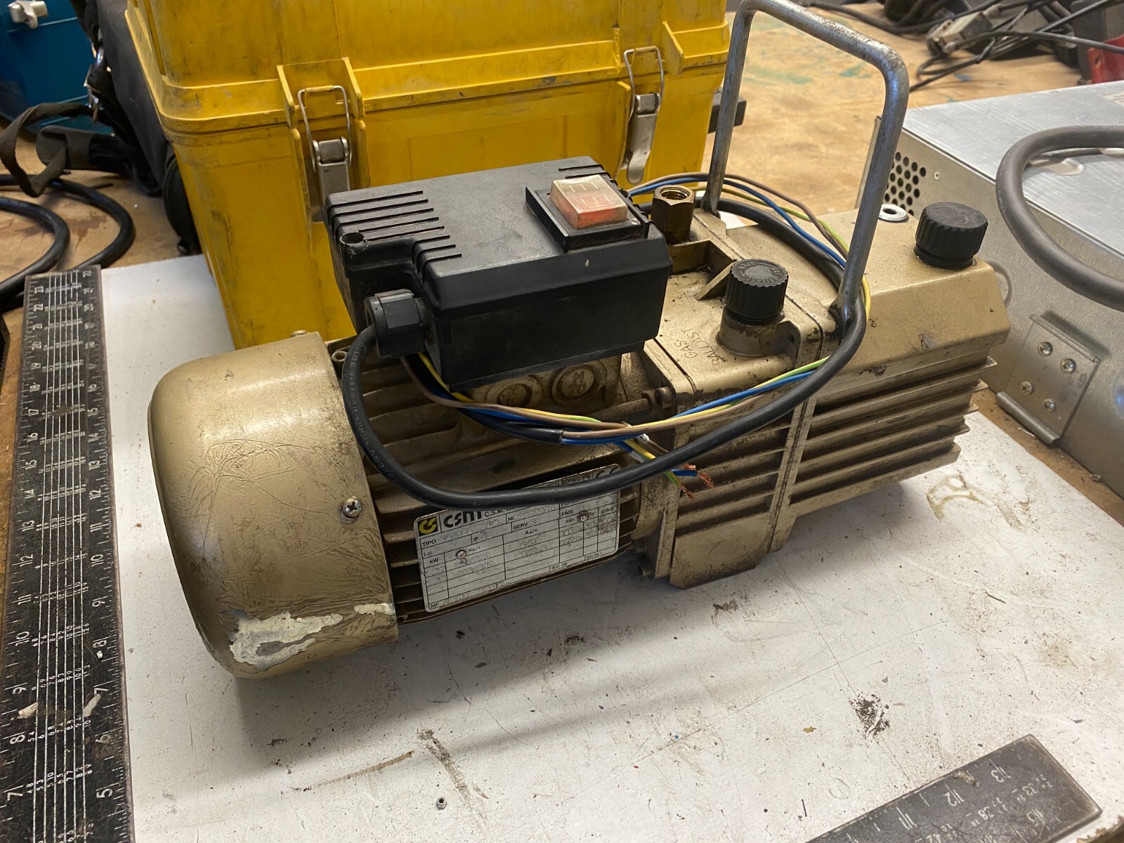 CSM Motor MM71A4TERM Vacuum