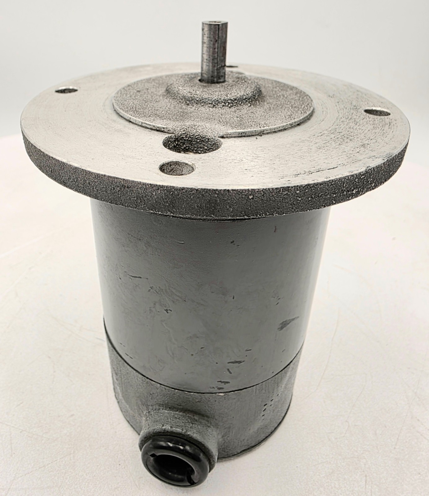 GE TACHOMETER, MODEL 5PY59EY2B, 30 VOLTS AC/1000 RPM, MAX SPEED RPM 5000