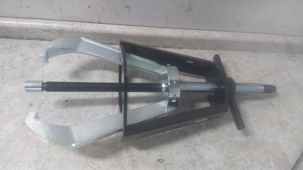 Posi Lock 216 3 – 25 In Jaw Spread 14 In Jaw Reach 35 Ton Pulling Cap Jaw Puller