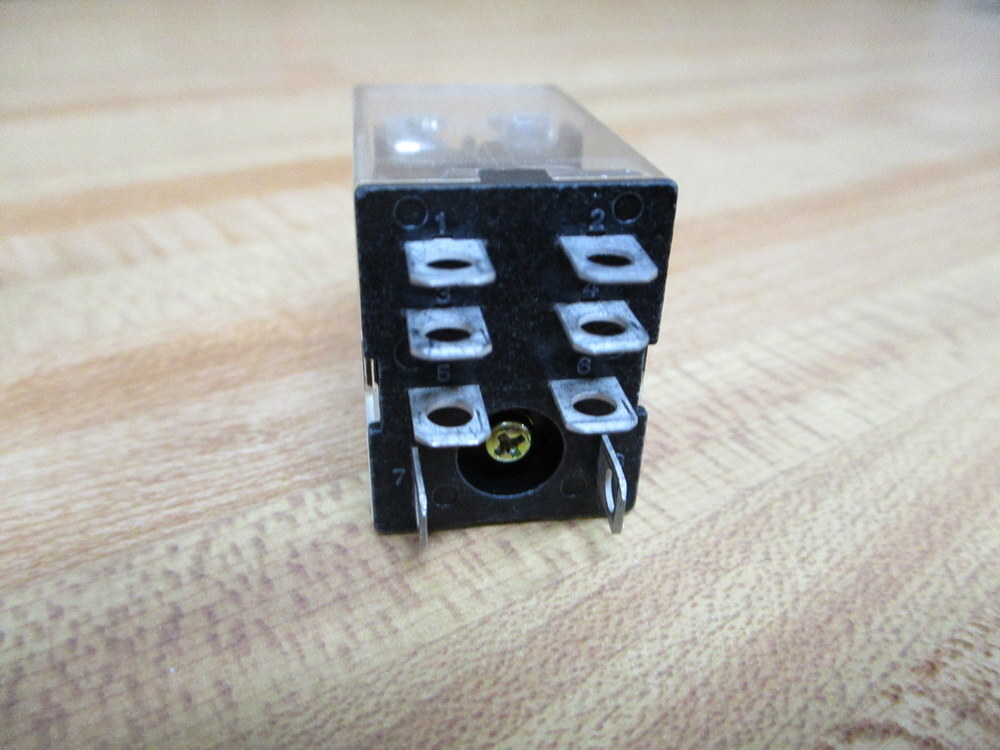 Omron LY2-220-240V AC Relay LY2-220-240VAC