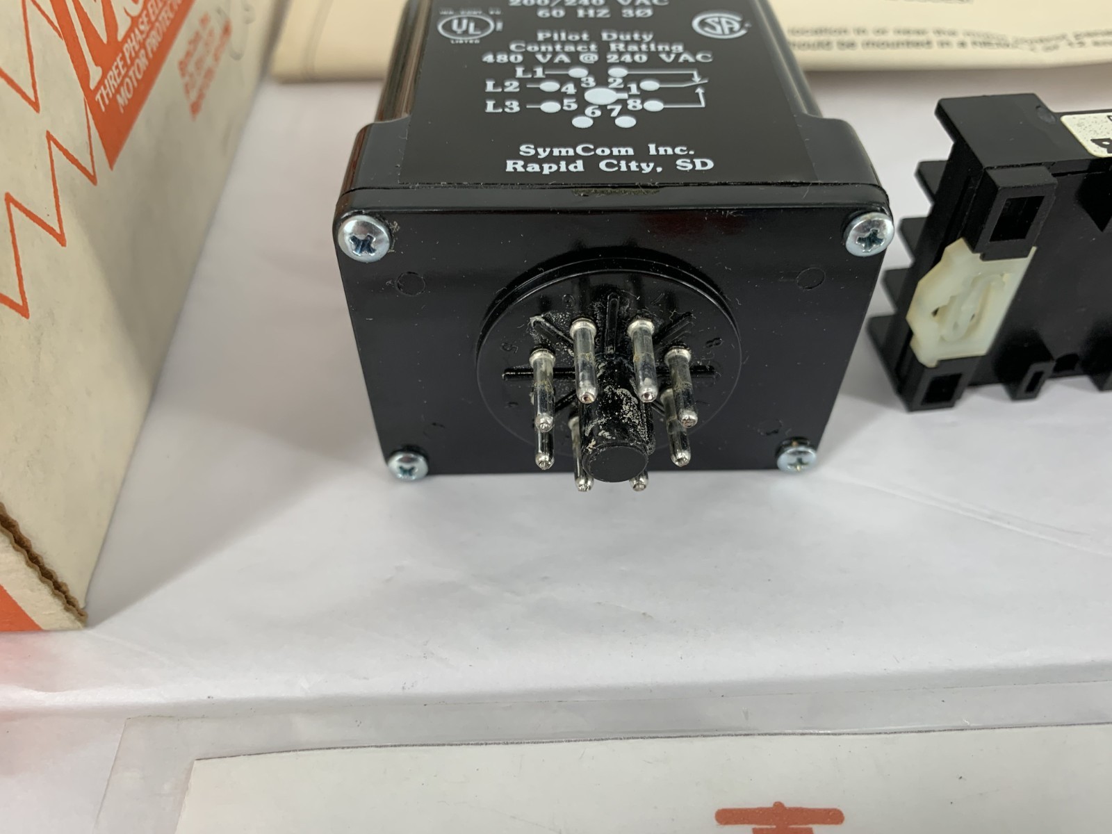 SymCom MotorSaver 201-200 3PH 8-Pin Plug-In Motor Protector 200/240VAC Model 201