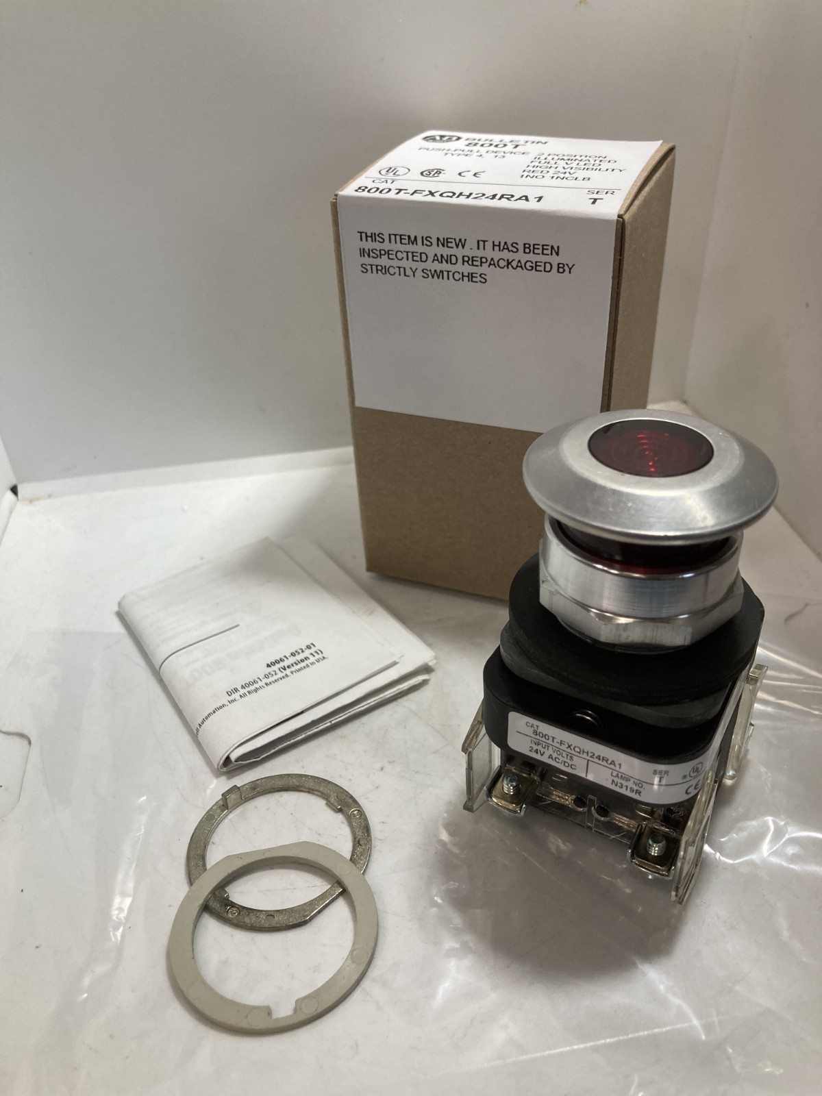 ALLEN BRADLEY 800T-FXQH24RA1 PUSH PULL 2 POS ILL LED RED 24V 1NO/1NCLB SE T NIB