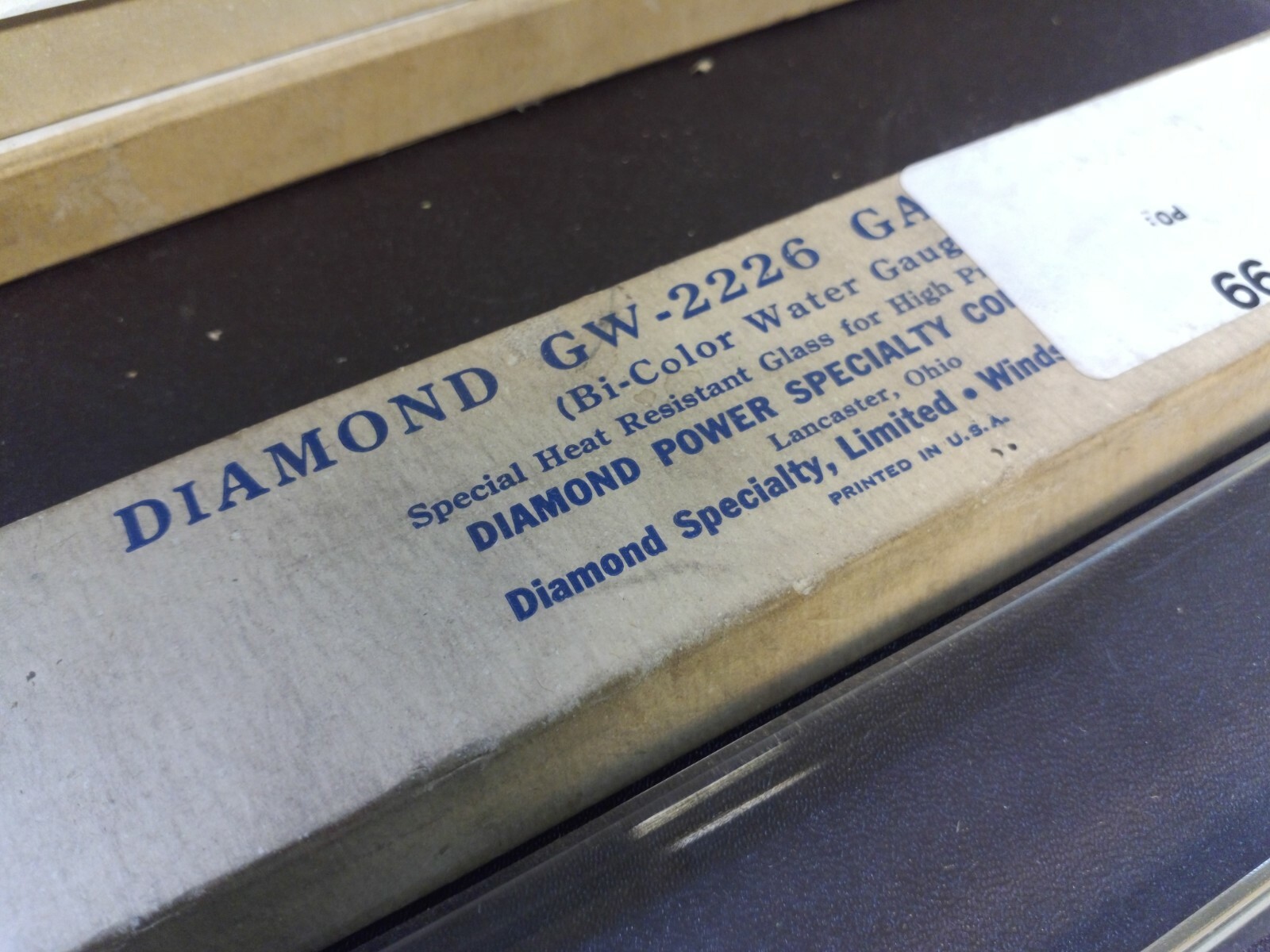 DIAMOND GW-2226 Bi Color WATER GAUGE GAGE GLASS 10″ NEW IN BOX NEW NOS $29