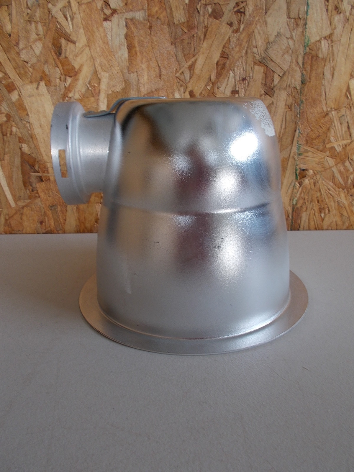 NEW Lightolier 1101HCL 6-3/4″ Recessed Downlight Reflector *FREE SHIPPING*