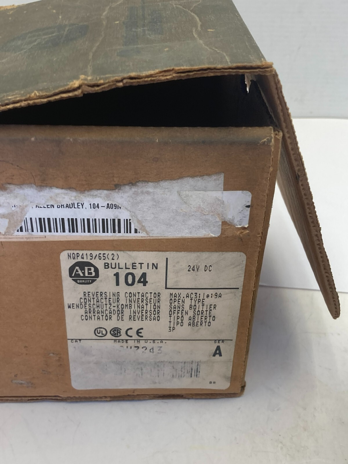 ALLEN BRADLEY 104-A09NZ243 CONTACTOR REVERSING 2NO/2NC 9A 3 POLE 24VDC S A NIB