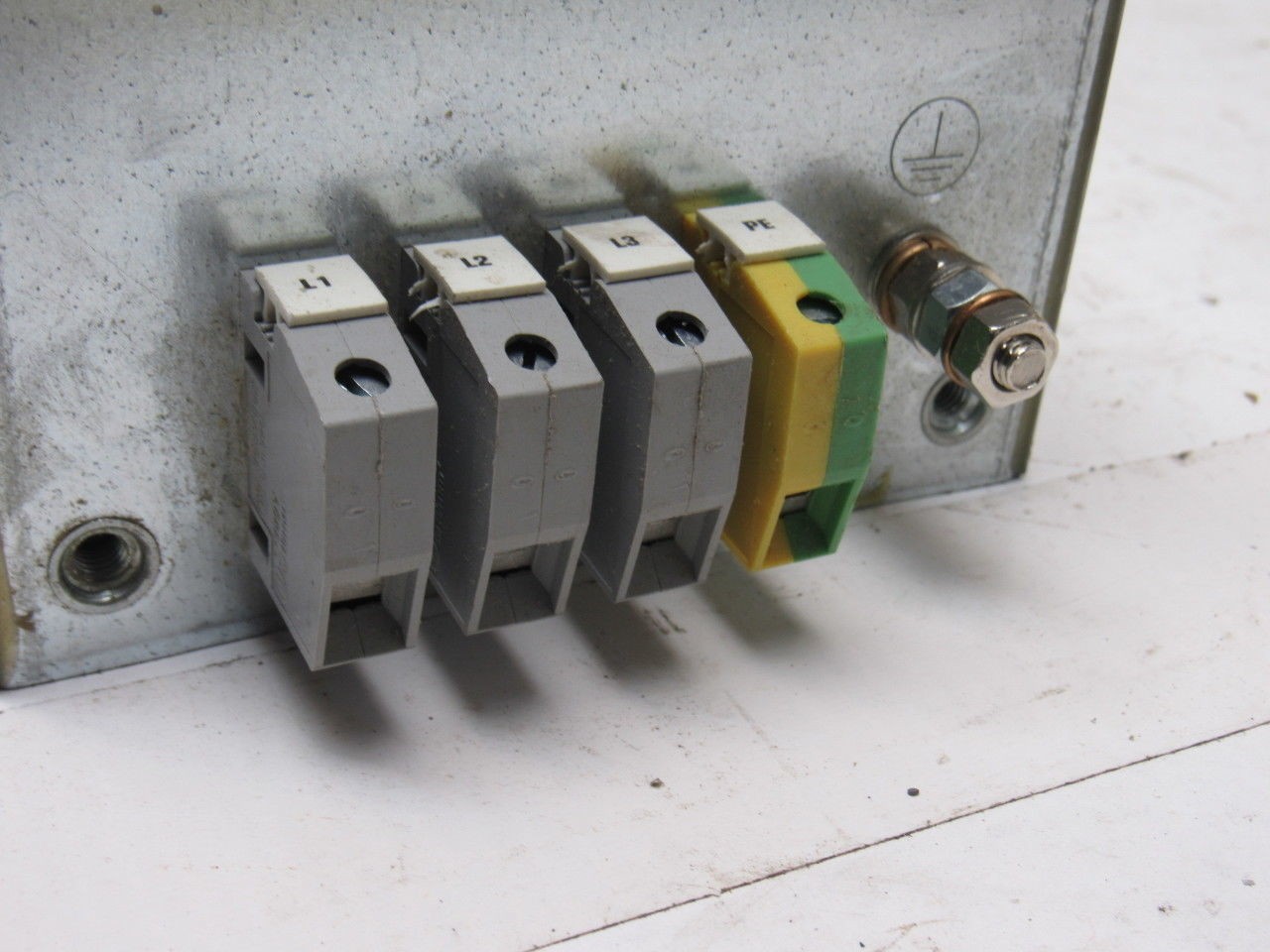 Lenze EZF3-050A005 RFI Line Filter 500V 3x50A 50/60Hz