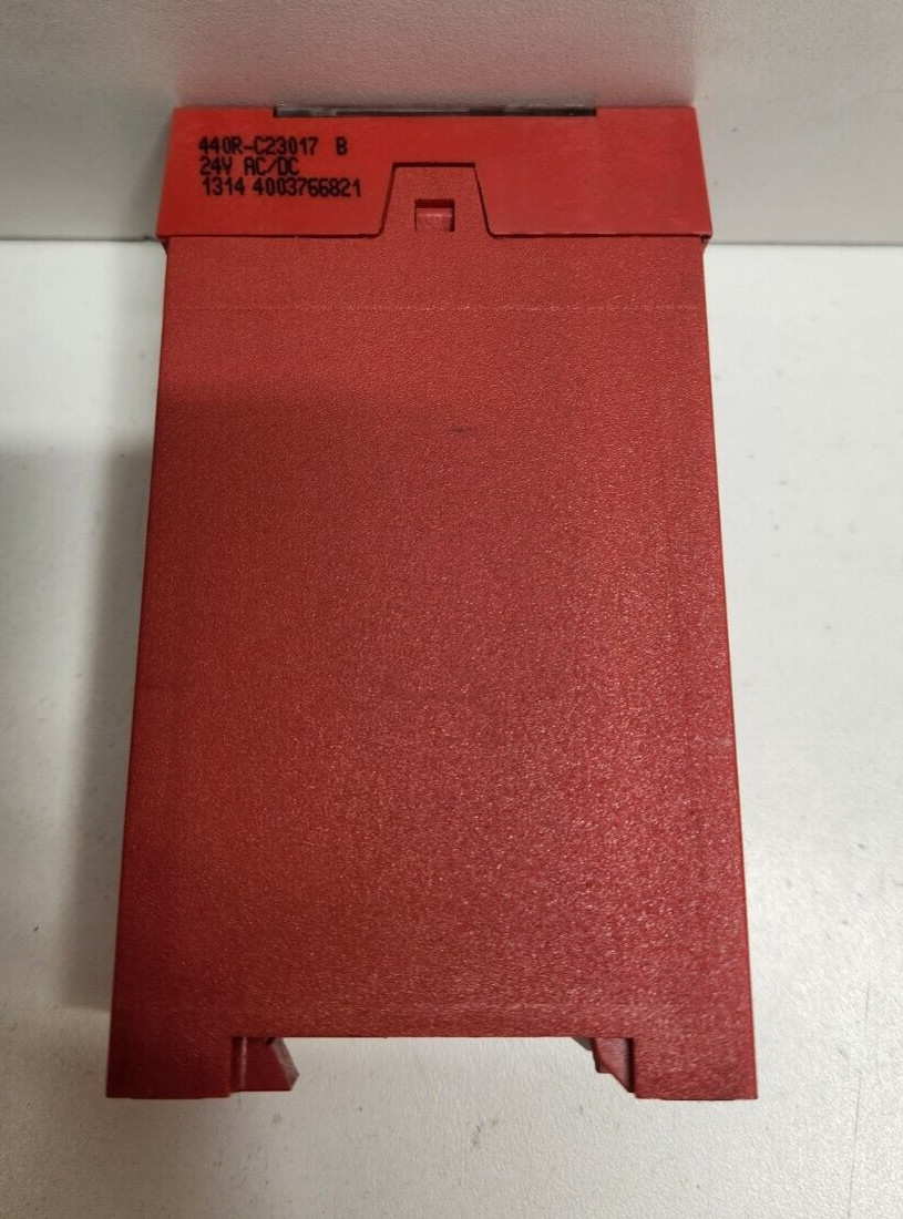 GUARANTEED! ALLEN-BRADLEY 24V GUARDMASTER 3NO/1NC SAFETY RELAY 440R-C23017