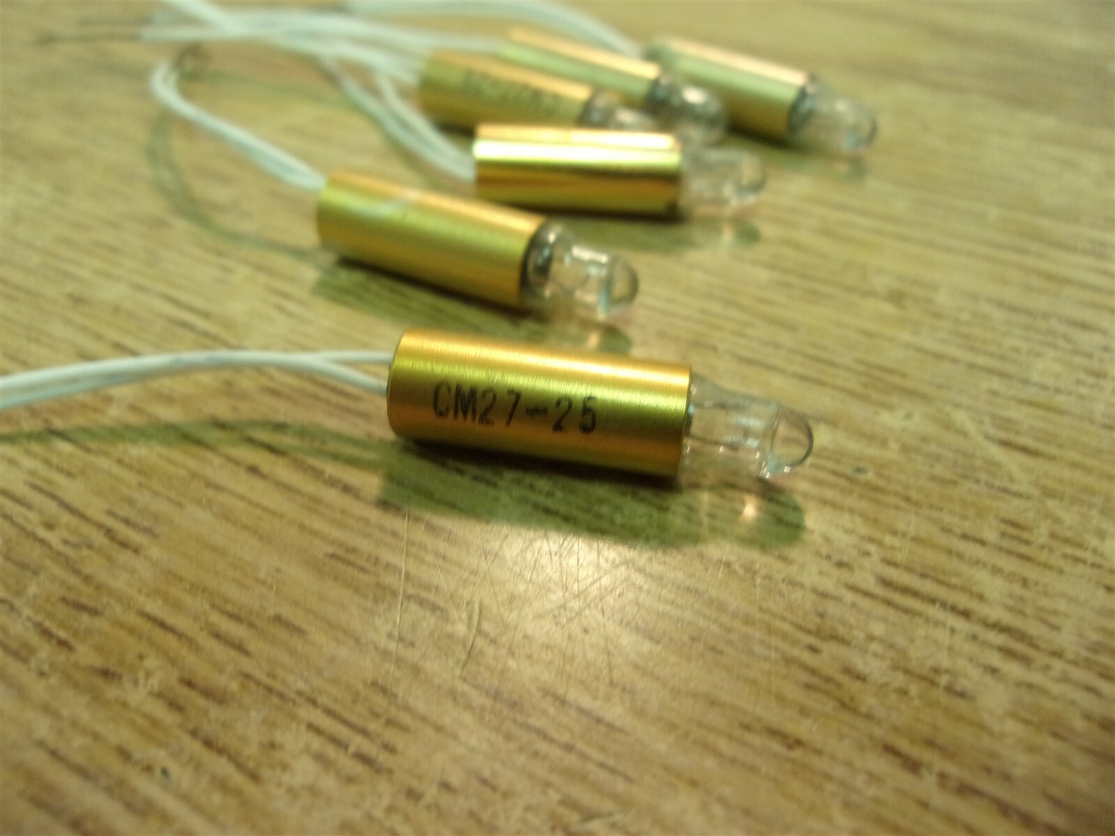 NEW Chicago Miniature CM27-25 Incandescent lamps Bulbs Lot of 6 *FREE SHIPPING*