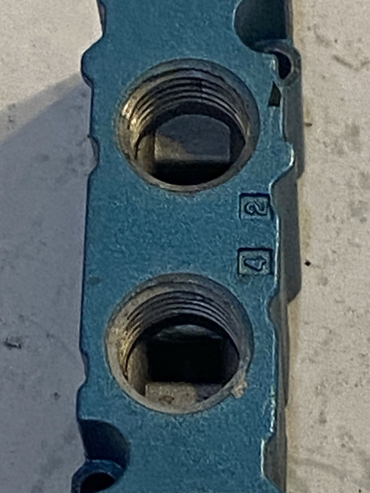 MAC 411A-B0A-Dp-DDAJ-1pa SOLENOID VALVE, 4-WAY 2-POSITION With Solenoid