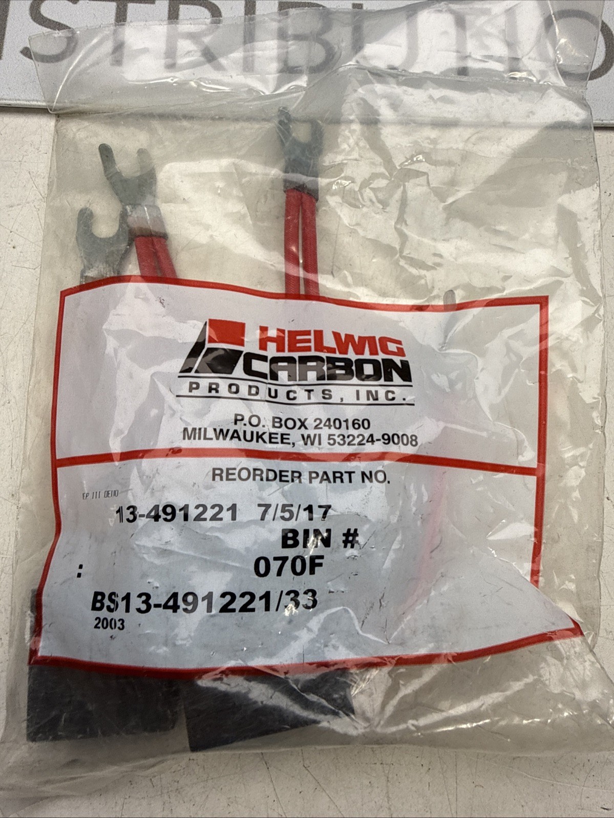 HELWIG 13-491221 Carbon Brush 2Q32 H45 0.492″ THICK 1.26″ W 1.322″ L (LOT OF 4)