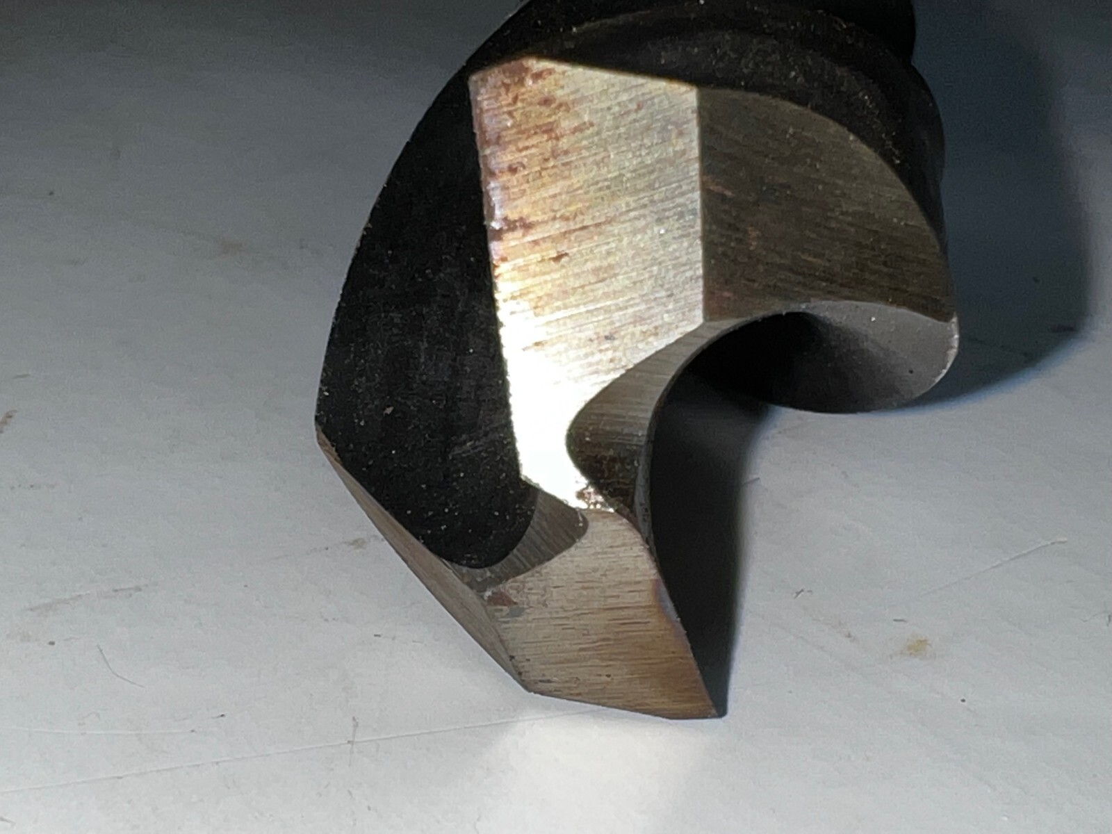 HSS MORSE TAPER SHANK DRILL BIT MT4 1-1/4″ CUT 8-3/8″ LOC 13-7/8″ OAL