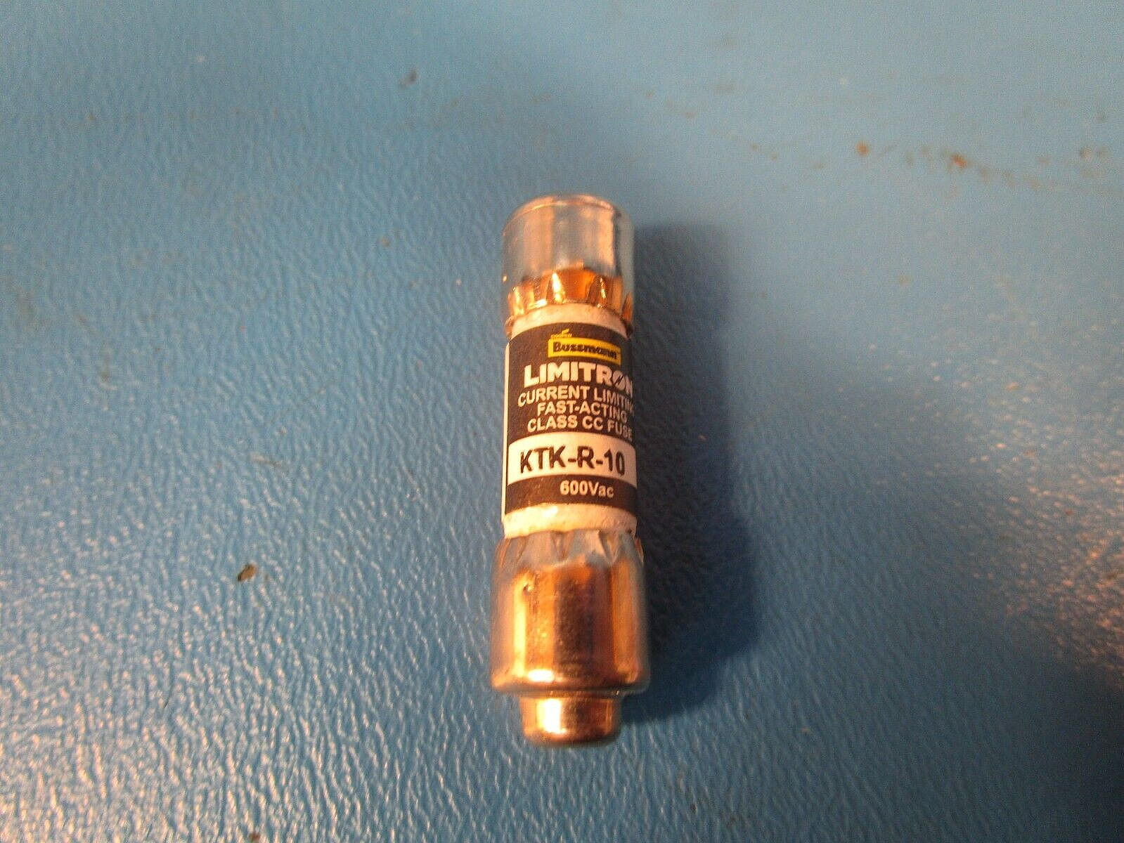 LOT OF 10 NB BUSSMANN LIMITRON KTK-R-10, FUSE, 600VAC, 10A