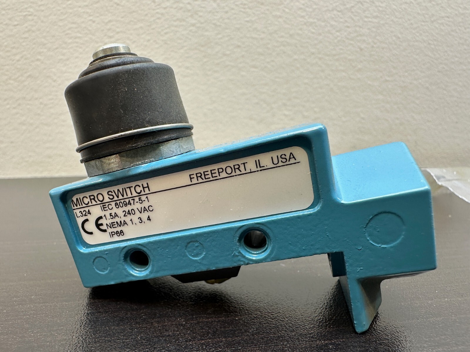 New Honeywell BZE6-2RN