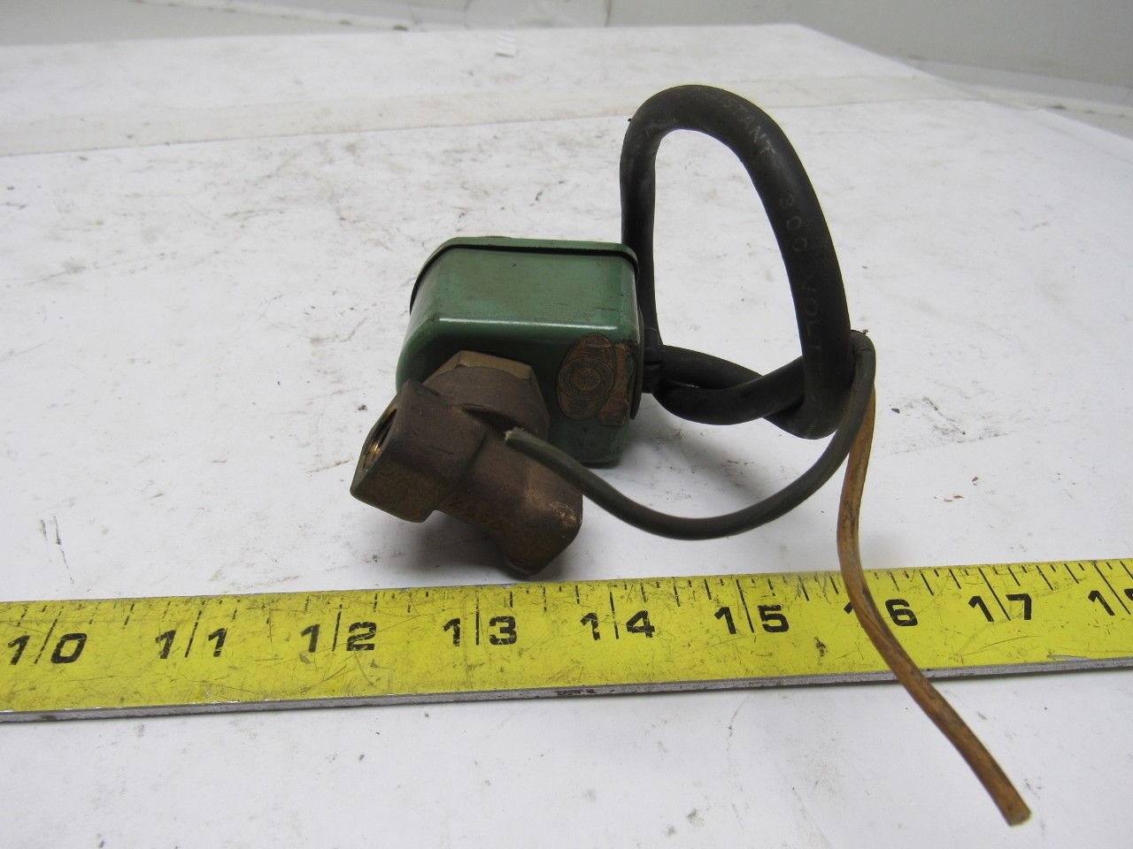 ASCO 8262C22 110/120V 50/60Hz AGWO Solenoid 1/4″ Pipe Lot Of 3